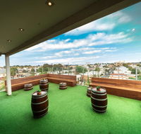 Summer House Melbourne Backpackers - VIC Tourism
