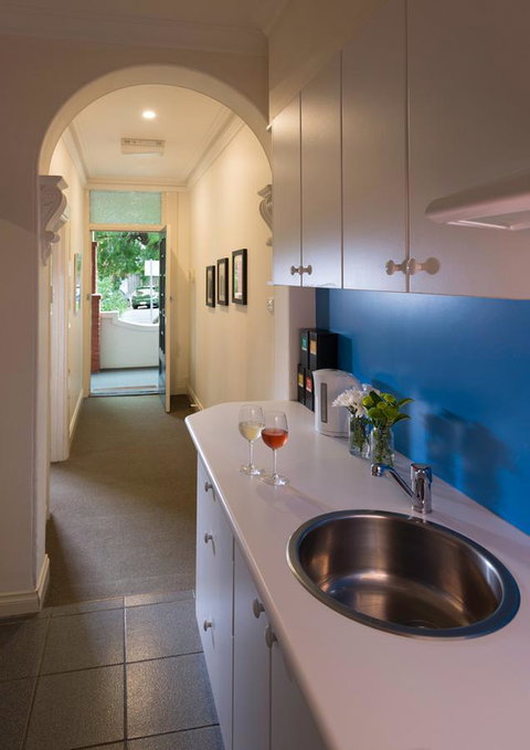 Athelstane House - VIC Tourism 12