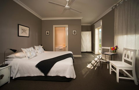Athelstane House - VIC Tourism 23
