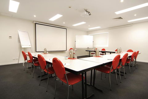 Adara Hotel Richmond - VIC Tourism 1