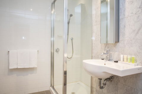 Adara Hotel Richmond - VIC Tourism 6