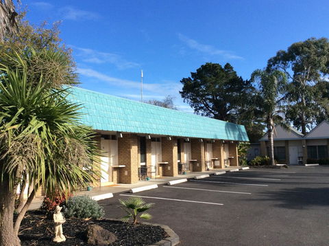 Tropicana Motor Inn - VIC Tourism 38
