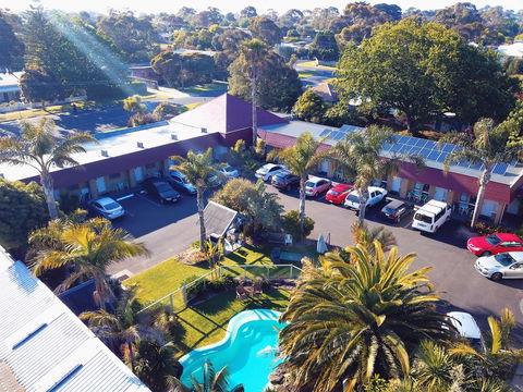 Tropicana Motor Inn - VIC Tourism 16