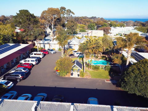 Tropicana Motor Inn - VIC Tourism 15