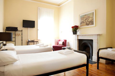 Hotel Claremont Guest House - VIC Tourism 35