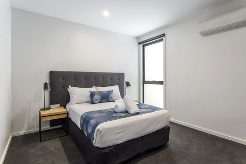 Blairgowrie Apartment 1 - On The Beach - VIC Tourism 12