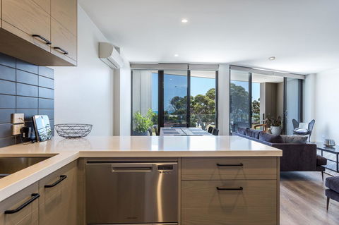 Blairgowrie Apartment 1 - On The Beach - VIC Tourism 1