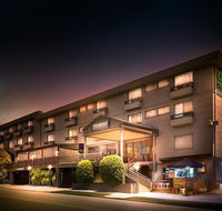Crest on Barkly Hotel - VIC Tourism