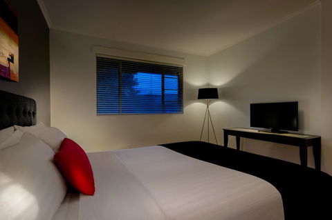 Crest On Barkly Hotel - VIC Tourism 32