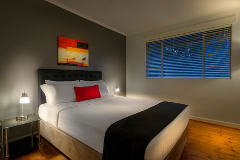 Crest On Barkly Hotel - VIC Tourism 31