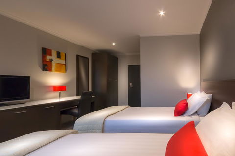 Crest On Barkly Hotel - VIC Tourism 23