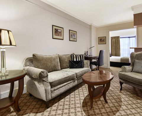Stamford Plaza Melbourne - VIC Tourism 24