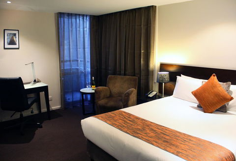 Hotel Grand Chancellor Melbourne - VIC Tourism 16