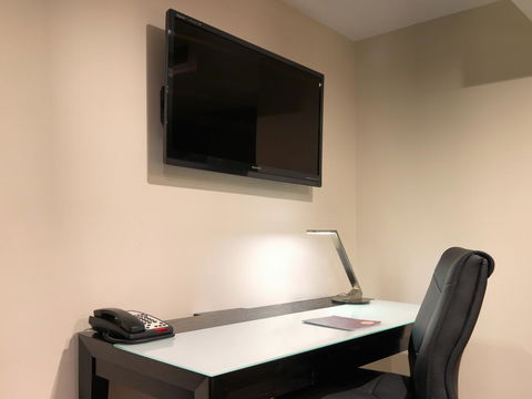 Hotel Grand Chancellor Melbourne - VIC Tourism 21
