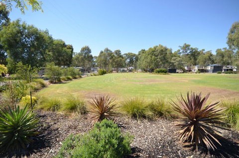 Tasman Holiday Parks - Merool On The Murray - VIC Tourism 5