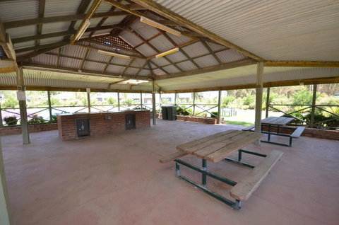 Tasman Holiday Parks - Merool On The Murray - VIC Tourism 37