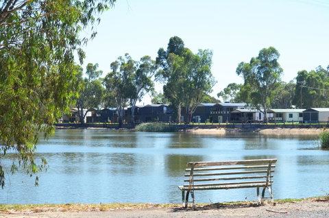 Tasman Holiday Parks - Merool On The Murray - VIC Tourism 10