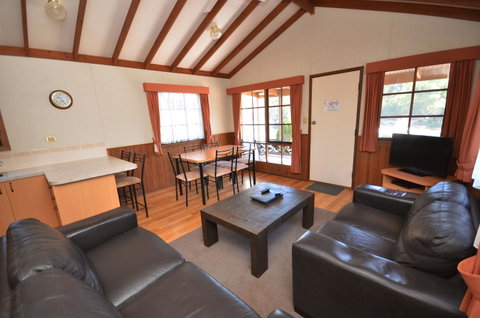 Tasman Holiday Parks - Merool On The Murray - VIC Tourism 13