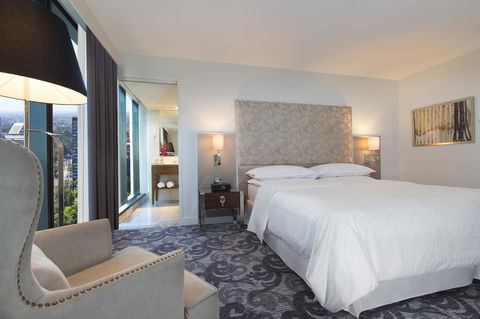 Sheraton Melbourne Hotel - VIC Tourism 13