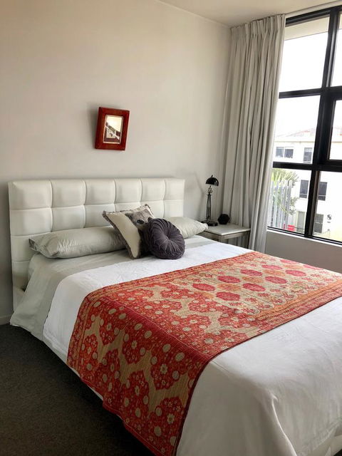 Vibe-Modern 2 Bed Apartment - VIC Tourism 0