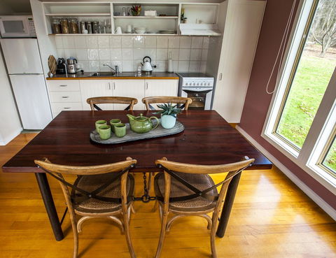 Abbys Cottages Bright - VIC Tourism 29