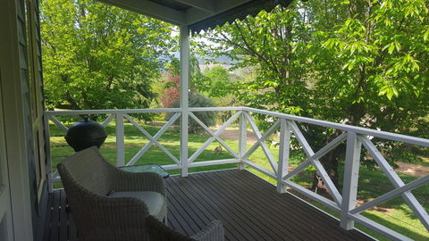 Abbys Cottages Bright - VIC Tourism 25