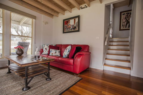 Abbys Cottages Bright - VIC Tourism 22