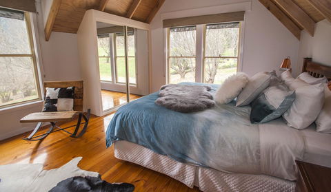 Abbys Cottages Bright - VIC Tourism 23