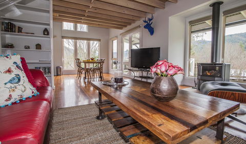 Abbys Cottages Bright - VIC Tourism 15