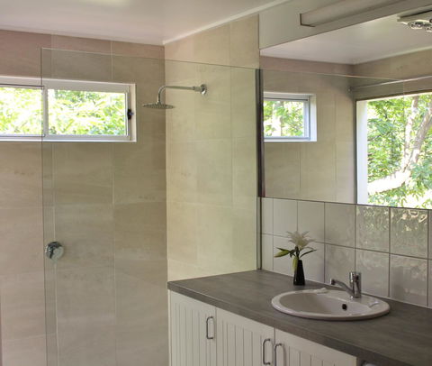 Abbys Cottages Bright - VIC Tourism 14