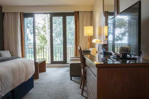 Yarra Valley Lodge - VIC Tourism 28