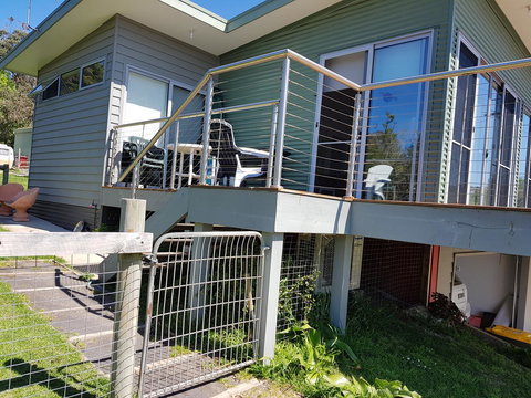 Beach Retreat Apartment Marengo - VIC Tourism 13