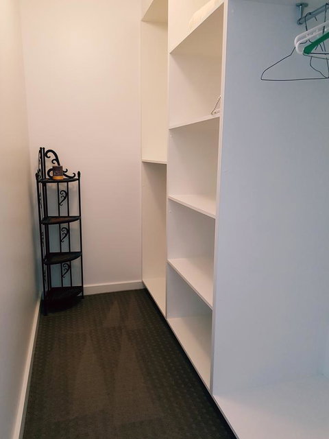 Beach Retreat Apartment Marengo - VIC Tourism 18