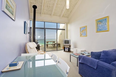 5 Whitecrest Great Ocean Road Resort - Ocean Views - VIC Tourism 13