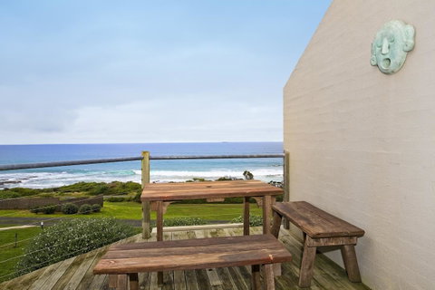 5 Whitecrest Great Ocean Road Resort - Ocean Views - VIC Tourism 12