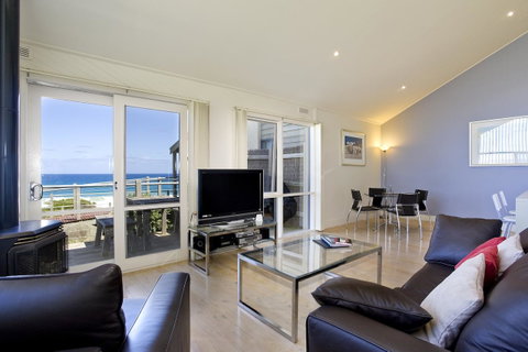5 Whitecrest Great Ocean Road Resort - Ocean Views - VIC Tourism 4