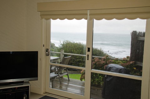 5 Whitecrest Great Ocean Road Resort - Ocean Views - VIC Tourism 18