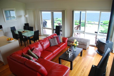 5 Whitecrest Great Ocean Road Resort - Ocean Views - VIC Tourism 7
