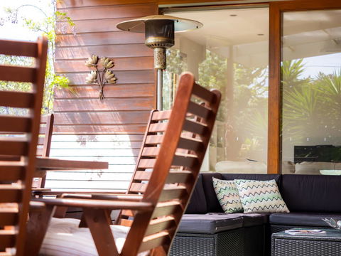 Blairgowrie Moonah Beach House: Walk To Beach - VIC Tourism 5