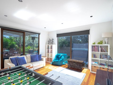 Blairgowrie Moonah Beach House: Walk To Beach - VIC Tourism 7