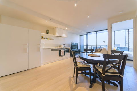 Pride Manor South Yarra - VIC Tourism 4