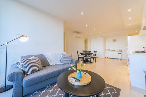 Pride Manor South Yarra - VIC Tourism 1