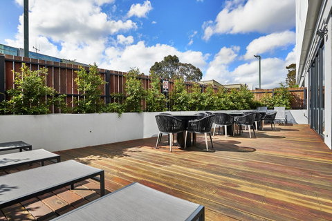 Melbourne Knox Central Apartment Hotel Official - VIC Tourism 17