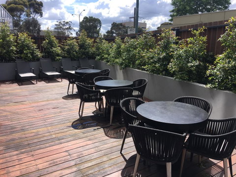 Melbourne Knox Central Apartment Hotel Official - VIC Tourism 7