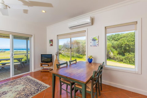 Cottages For Couples - VIC Tourism 20