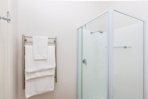 Cottages For Couples - VIC Tourism 1