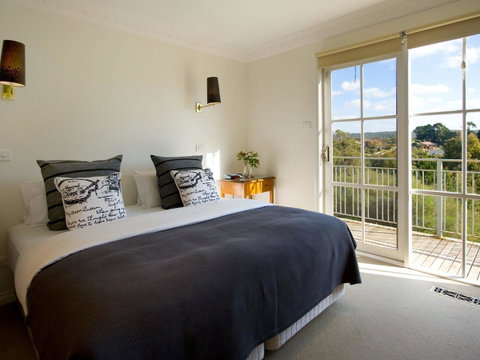 Churchills - VIC Tourism 4