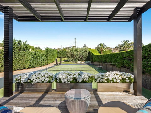 The Belmond - VIC Tourism 0