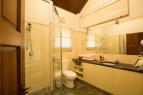 The Block Vista B&B - VIC Tourism 2