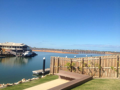 The Carnarvon Luxury Canal Home - VIC Tourism 2